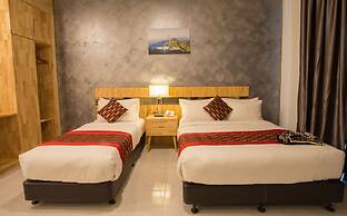 Adya Hotel Chenang