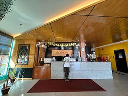 Adya Hotel Chenang