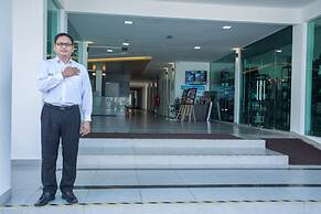 Adya Hotel Chenang