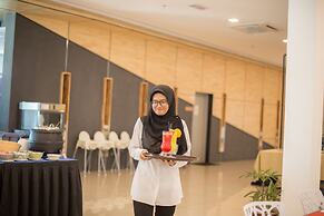Adya Hotel Chenang