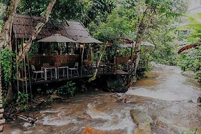 Voraman Hut