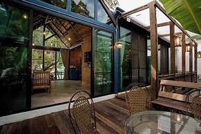 Voraman Hut