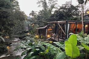 Voraman Hut