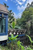 Voraman Hut