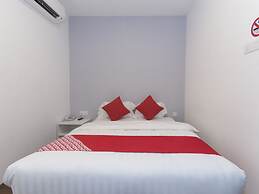 Fumah Hotel