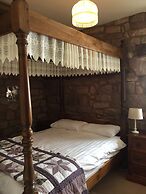 Roaches Cottages