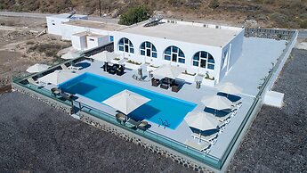 Thirassia Paradise Suites