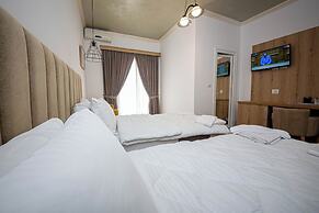 Hotel Murati