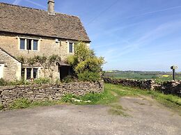 189 April Cottage