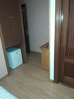 Hostal New go Inn