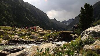 Espace Pyrénées Loisirs Campsite