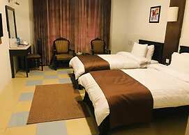 Hotel One Mall Road Murree
