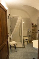 Le Petit Chateau