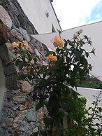Le Petit Chateau