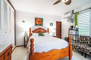 Coconut Palms Inn On The Beach