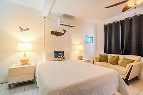 Coconut Palms Inn On The Beach