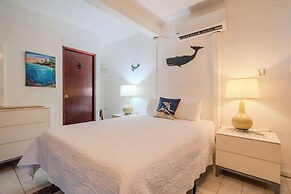 Coconut Palms Inn On The Beach