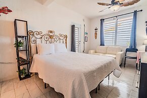 Coconut Palms Inn On The Beach