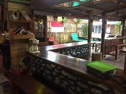 Mentawai Bagus - Hostel