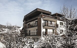 Stoa - Elegant & Romantic Guest House (Adults Only)