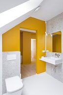Colors Apartments