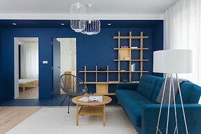 Colors Apartments
