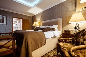 Cosmonaut Hotel