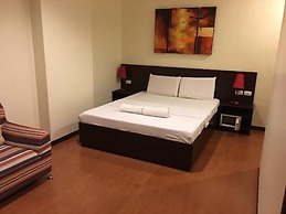 Orchard Hotel