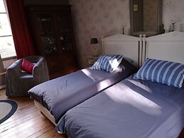 Le Petit Plessis