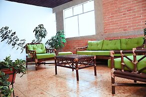 Lar Antiqua Hotel