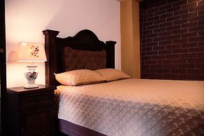 Lar Antiqua Hotel