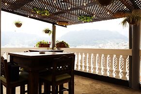 Lar Antiqua Hotel