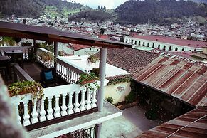 Lar Antiqua Hotel
