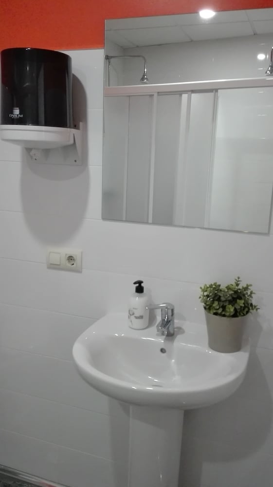 Albergue Boente - Hostel