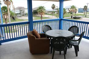American Inn and Suites