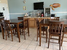 American Inn and Suites