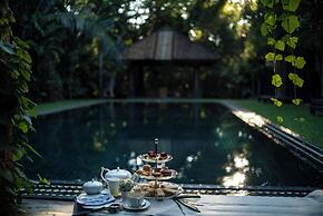 Chandra Residence