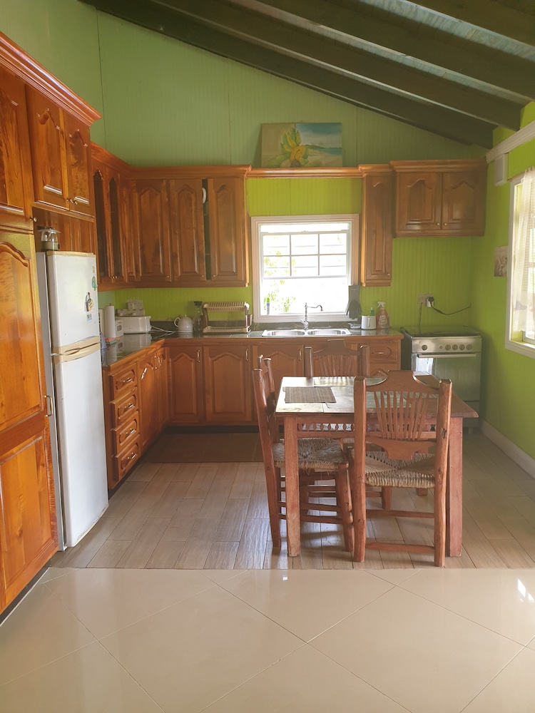 Seawind Cottages