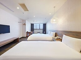 CHECK inn Yilan LuoDong