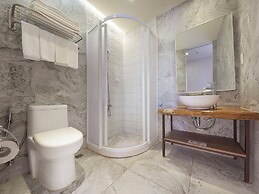 CHECK inn Yilan LuoDong