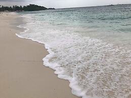 Avila's Horizon Dive Resort
