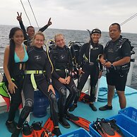 Avila's Horizon Dive Resort