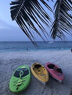 Avila's Horizon Dive Resort