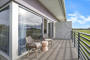 Springs  Shoalhaven