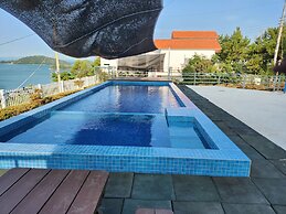 Sun and Moon Pension