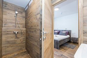 Apinelo Tower Rooms