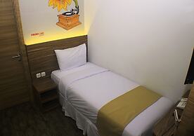 Front One Budget Malioboro