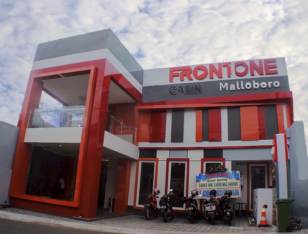 Front One Budget Malioboro