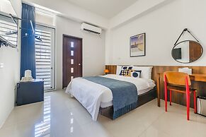 Oriental Blue Smart Stay