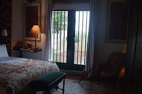 Aux 3 Portes